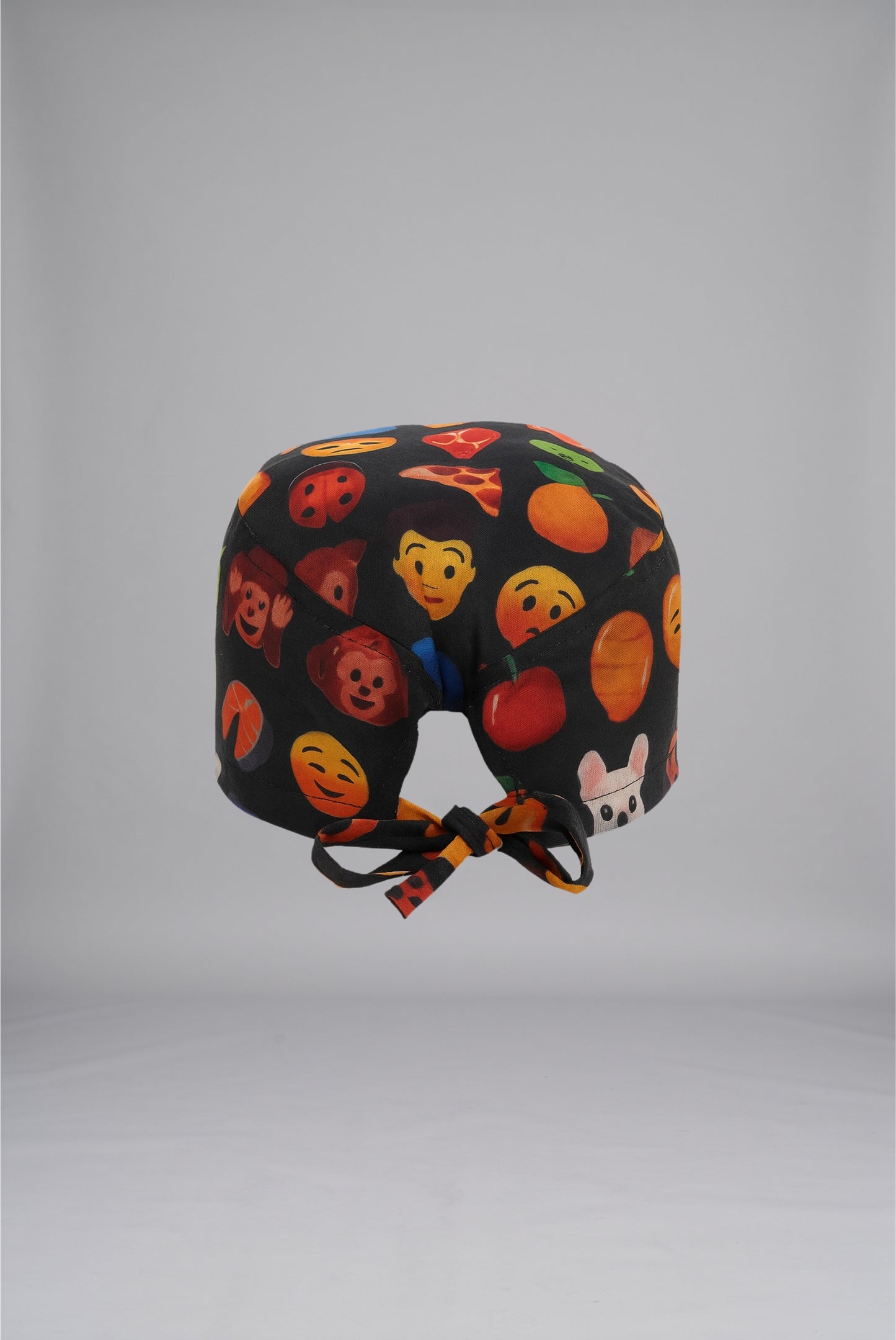 Buy Playful Emoji Surgical Cap in Pakistan by GTEX Apparels Pakistan – Comfortable, Breathable & Stylish Surgical Cap Designed for Doctors, Nurses, Surgeons, and Healthcare Professionals for Daily Use in Hospitals, Clinics, and Healthcare Facilities. 2