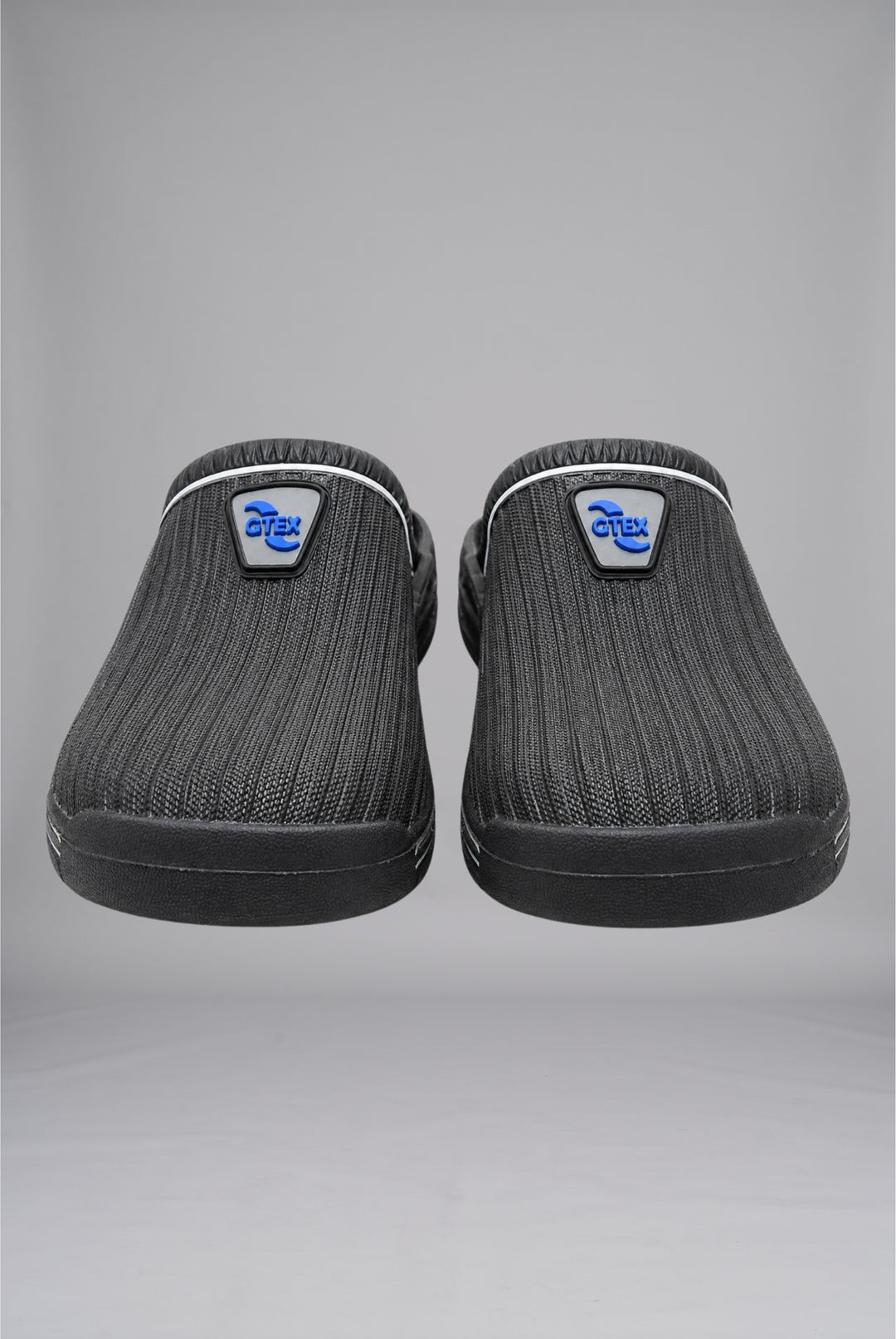 Signature Clogs