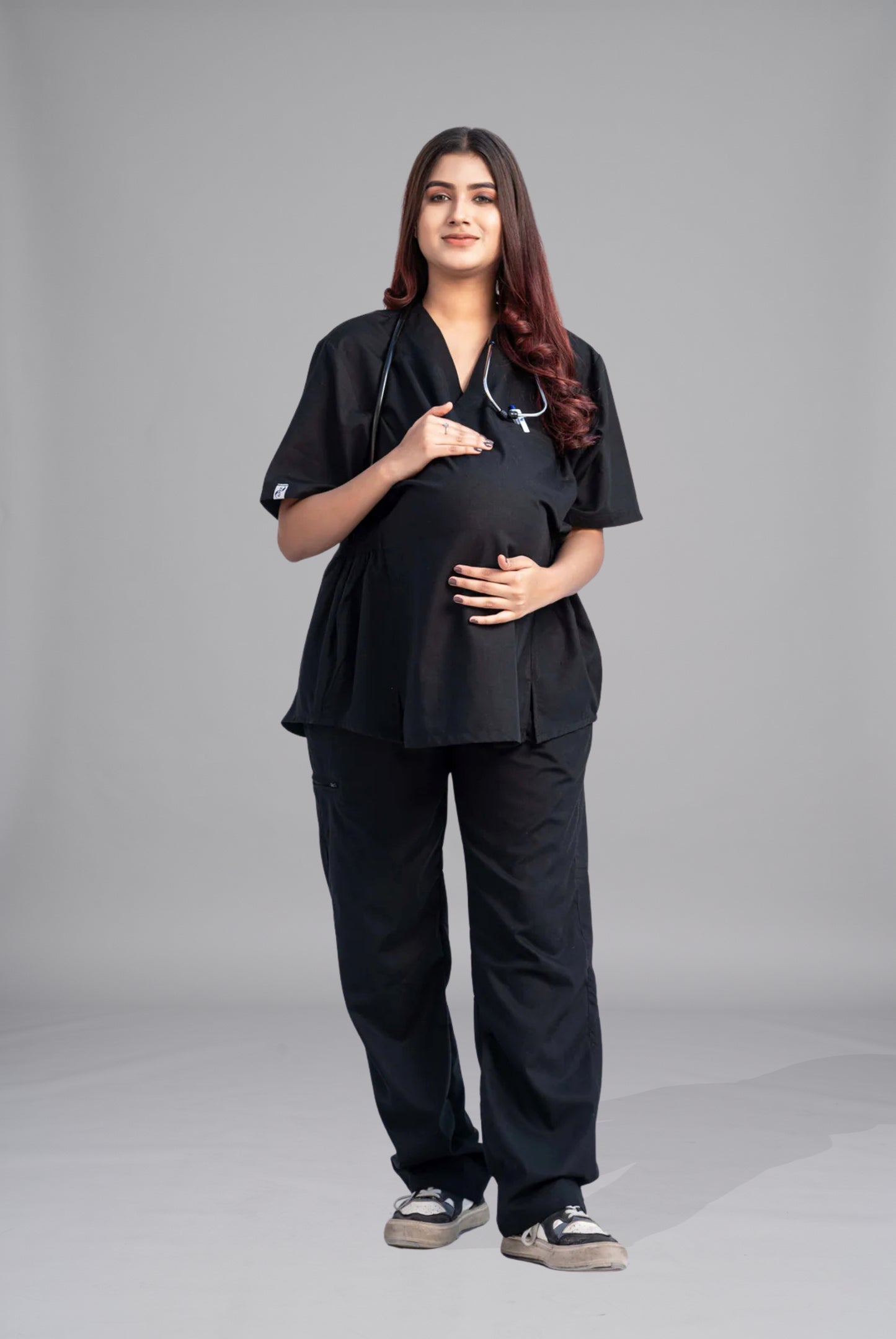 Buy black maternity scrub in Pakistan by Gtex Apparels comfortable medical workwear for expecting healthcare professionals 1