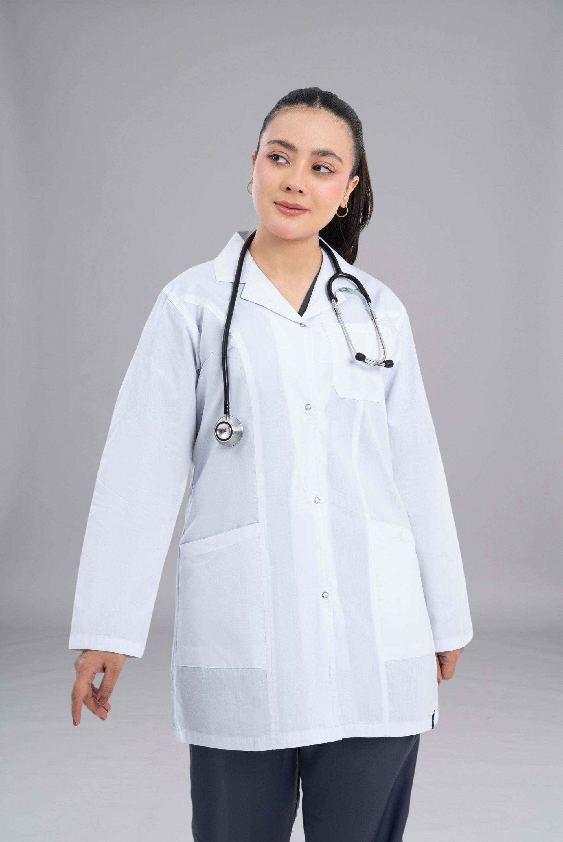 Buy Elite Short Length Women’s Lab Coat in Pakistan by GTEX Apparels Premium Medical Wear for Doctors Nurses and Healthcare Professionals 2