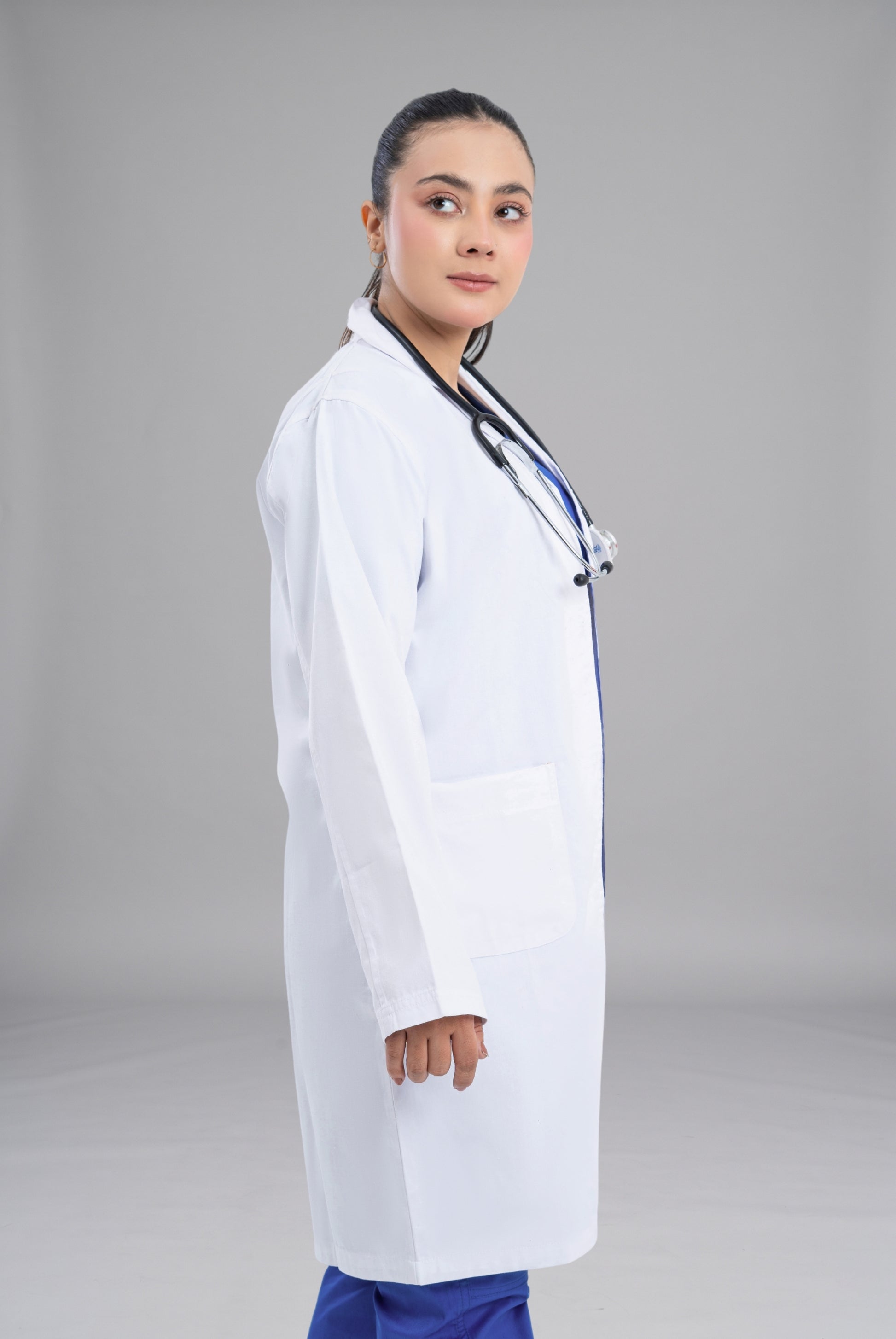 Soft Twill Women’s Lab Coats in Pakistan Premium Medical Wear for Doctors Nurses and Healthcare Professionals by GTEX Apparels 4