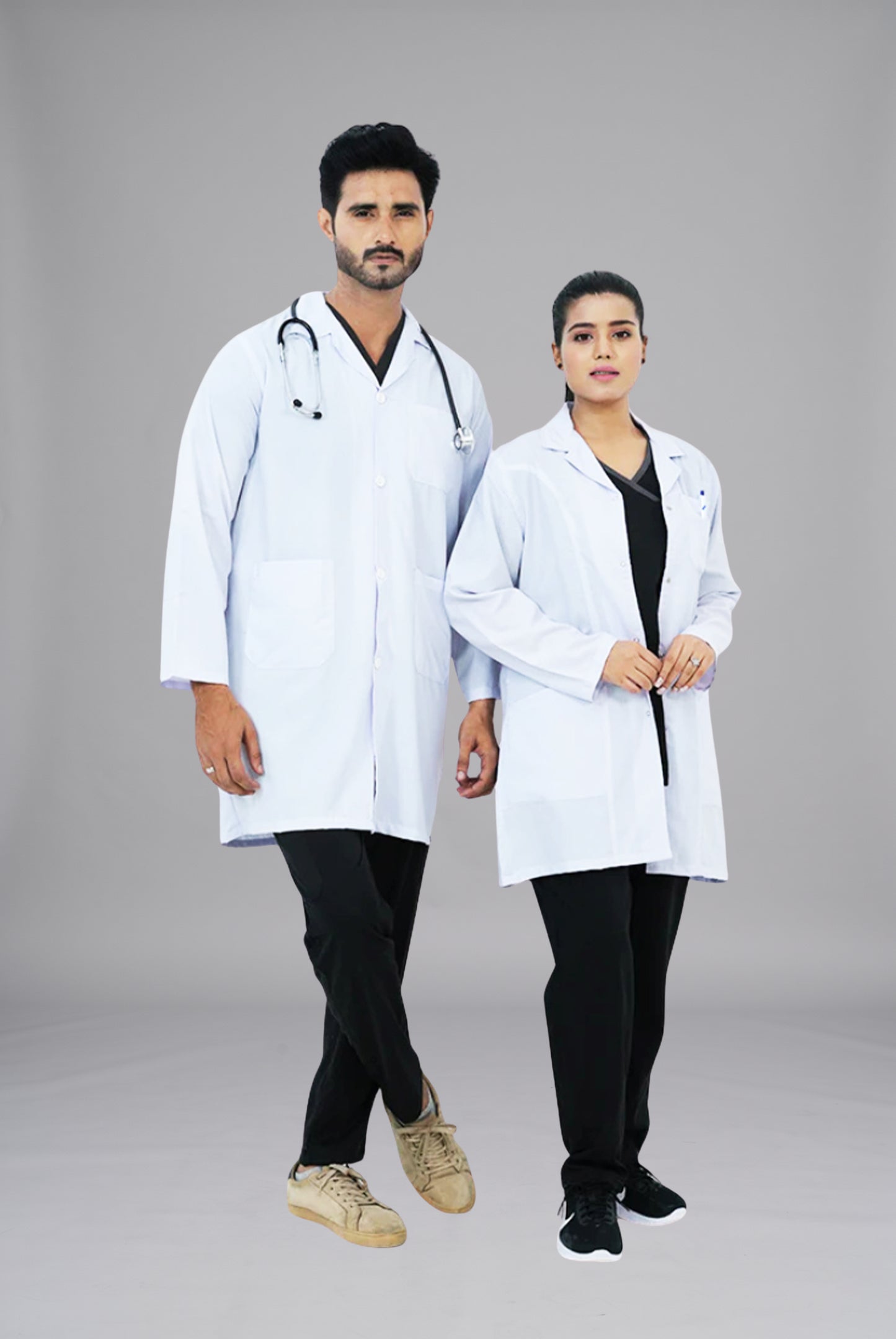 White Unisex Lab Coat by GTEX Apparels Pakistan – Comfortable Professional White Medical Coat for Doctors, Nurses, Pharmacists, Lab Technicians and Medical Students in Pakistan6